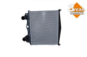 NRF 30449 - Intercooler