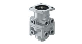 WABCO 4613154957 - Válvula de freno de pie